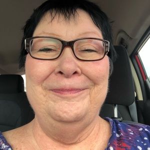 Meet your Posher, Ellen